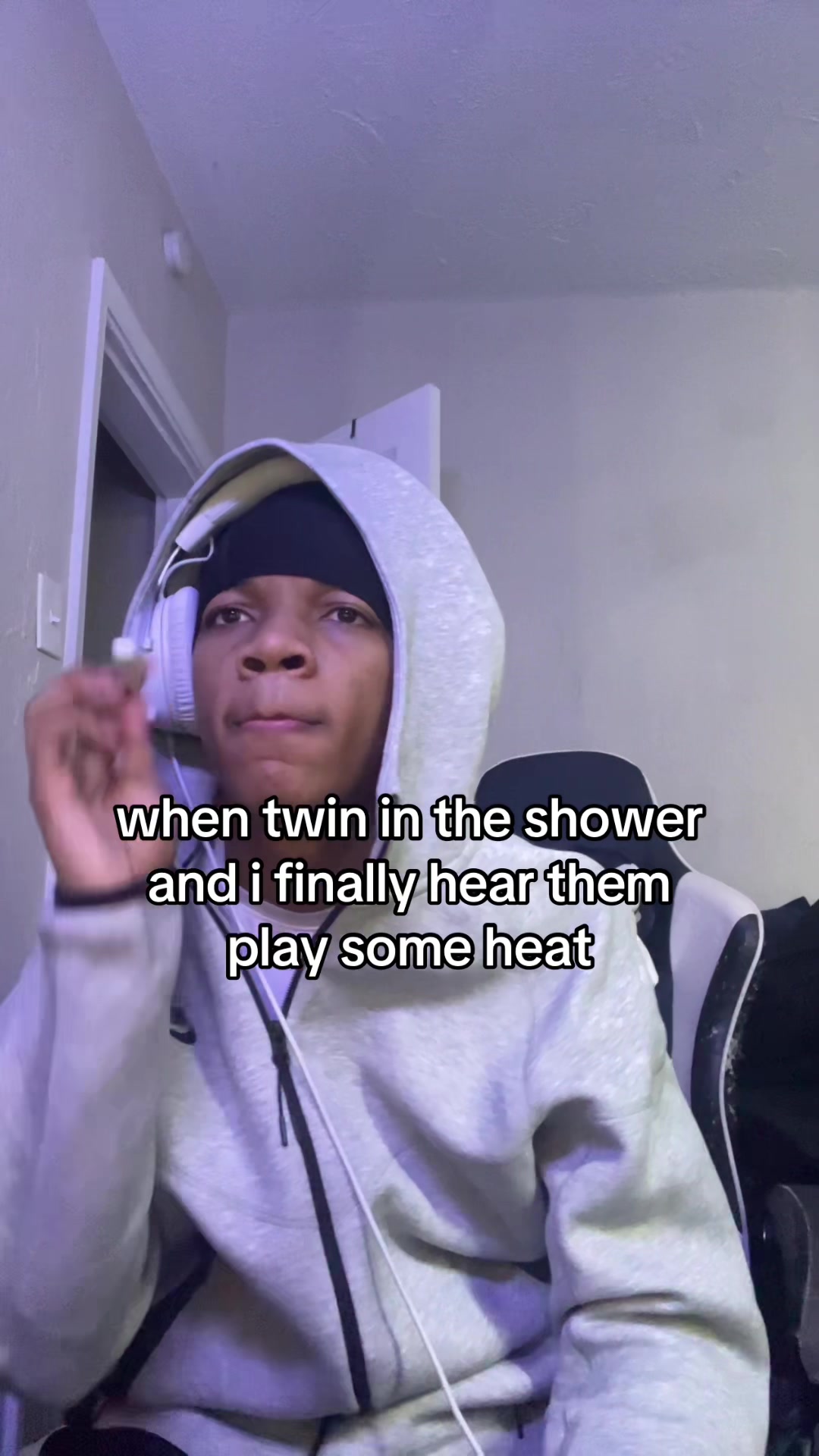 @dee
