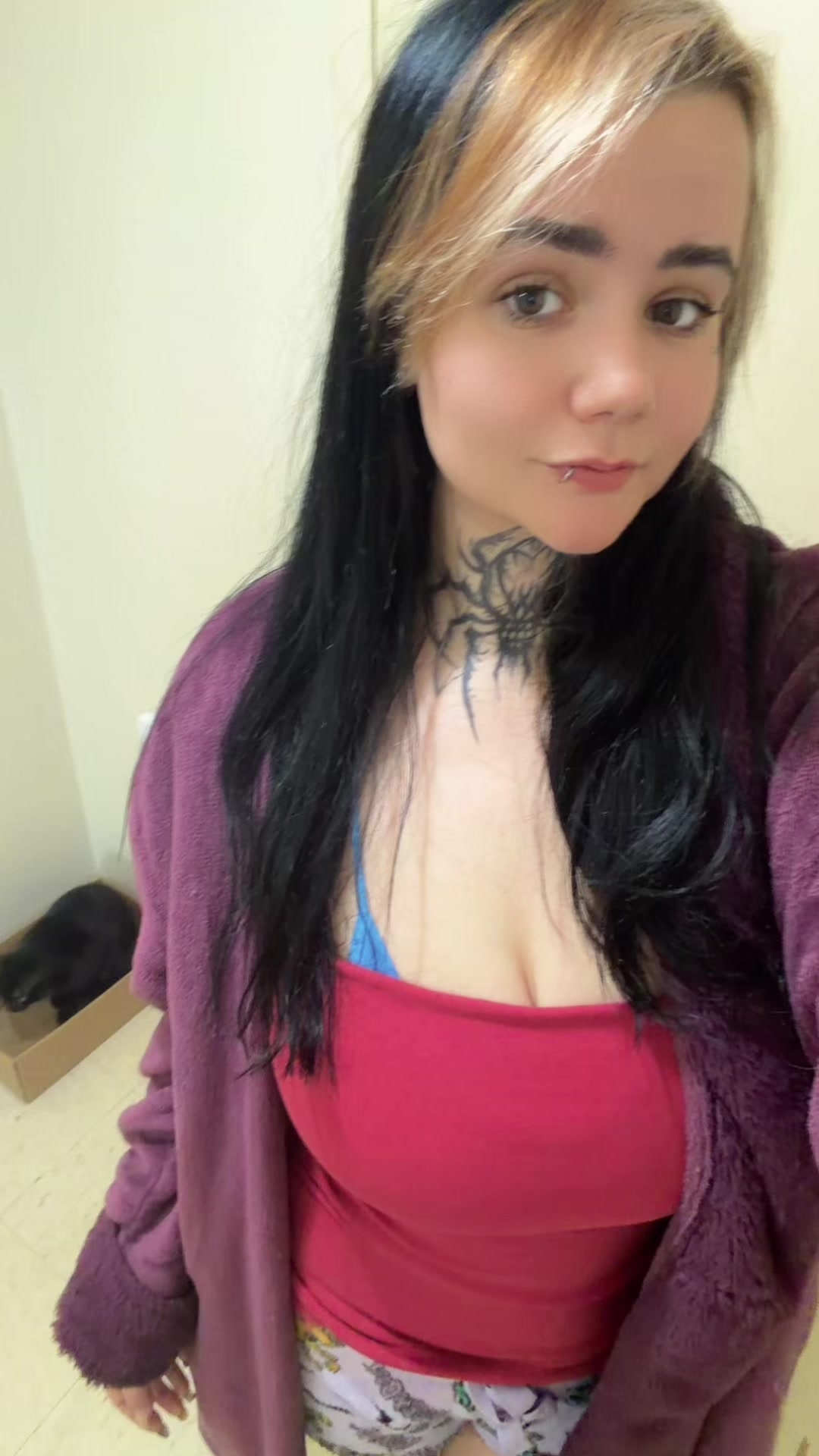 @⛧