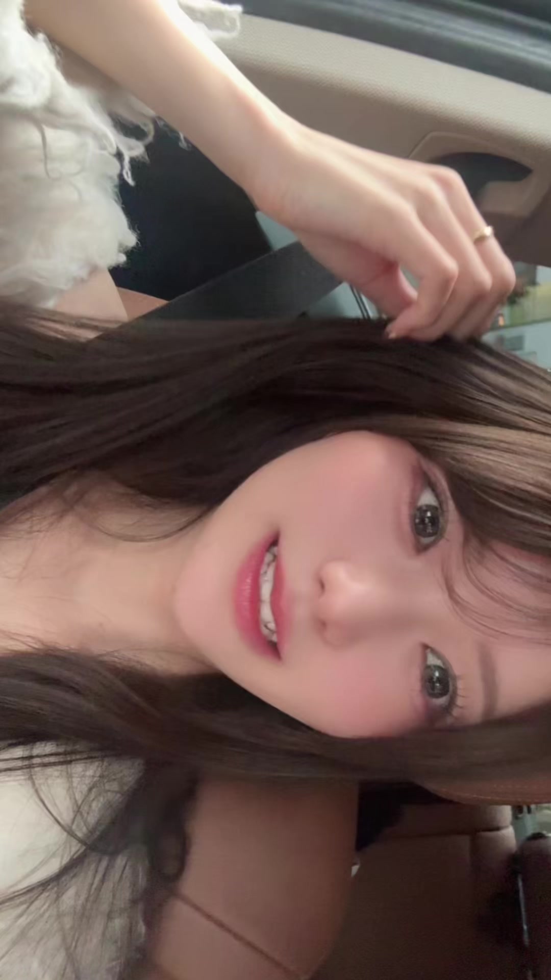 @さかもちあやか