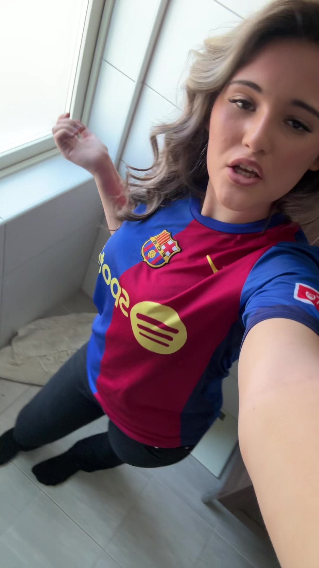 @🧟melina🧟