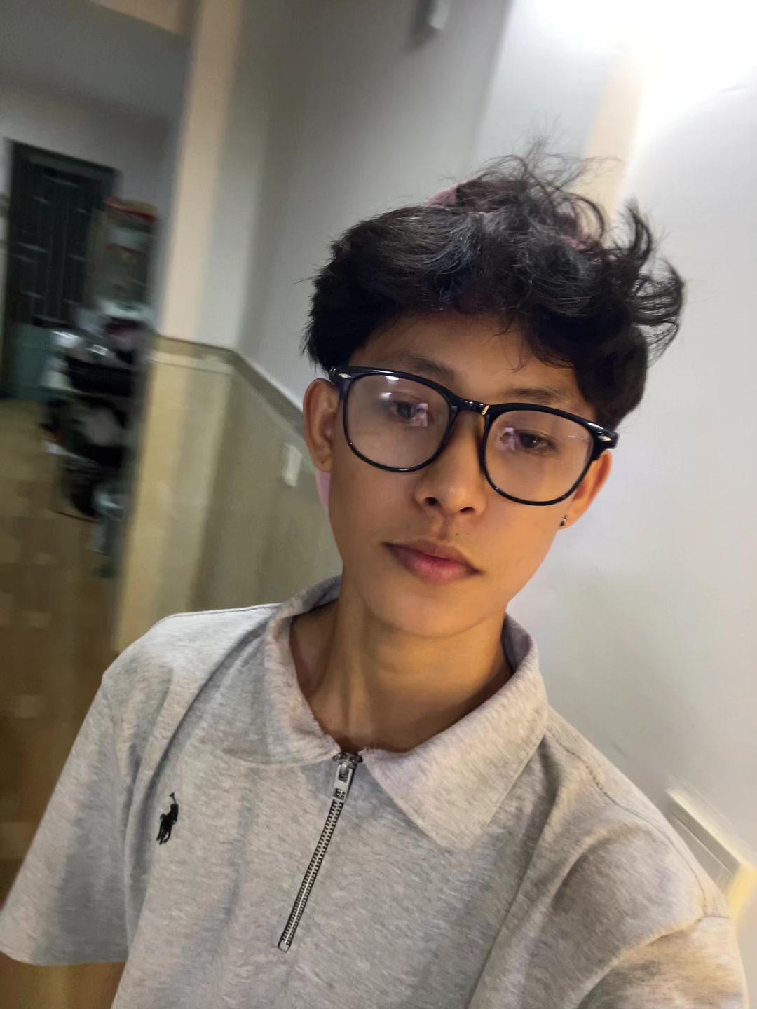 @CHHOŘNG~CHHOŘNG