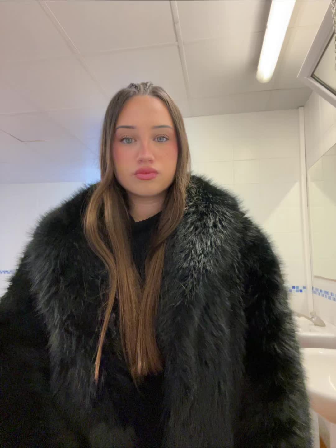 @𝑔𝑜́𝑚𝑒𝑧