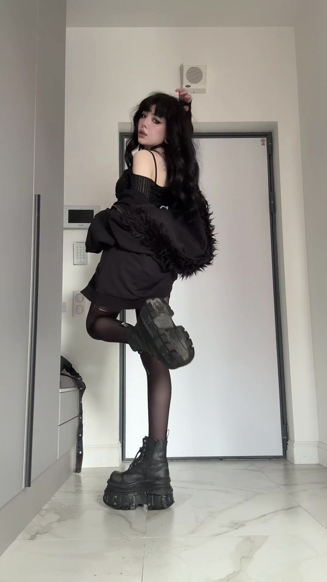 @hakiruku