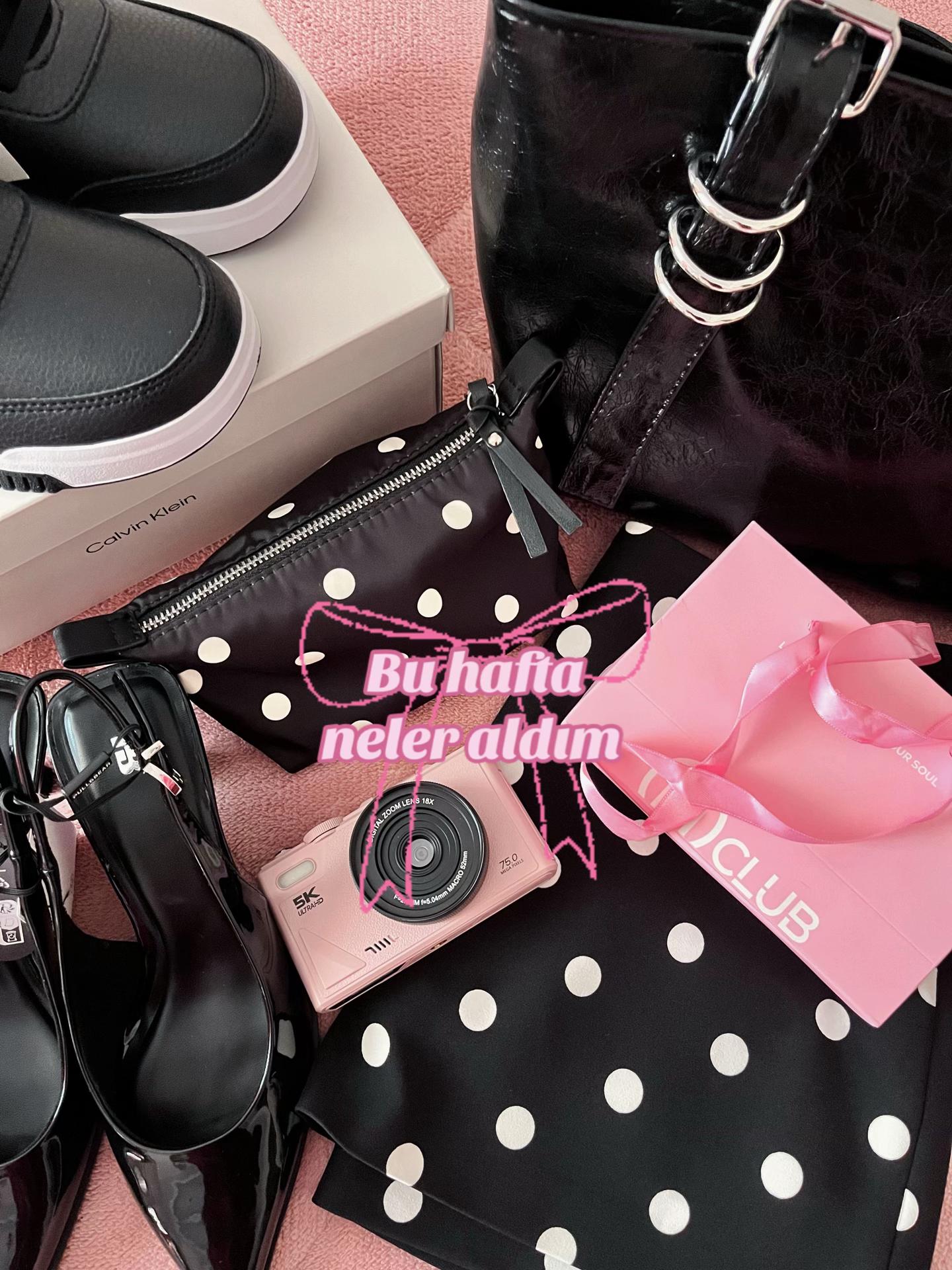 @𝒢𝑜̈𝓏𝒹𝑒🧁𐙚⋆&deg;