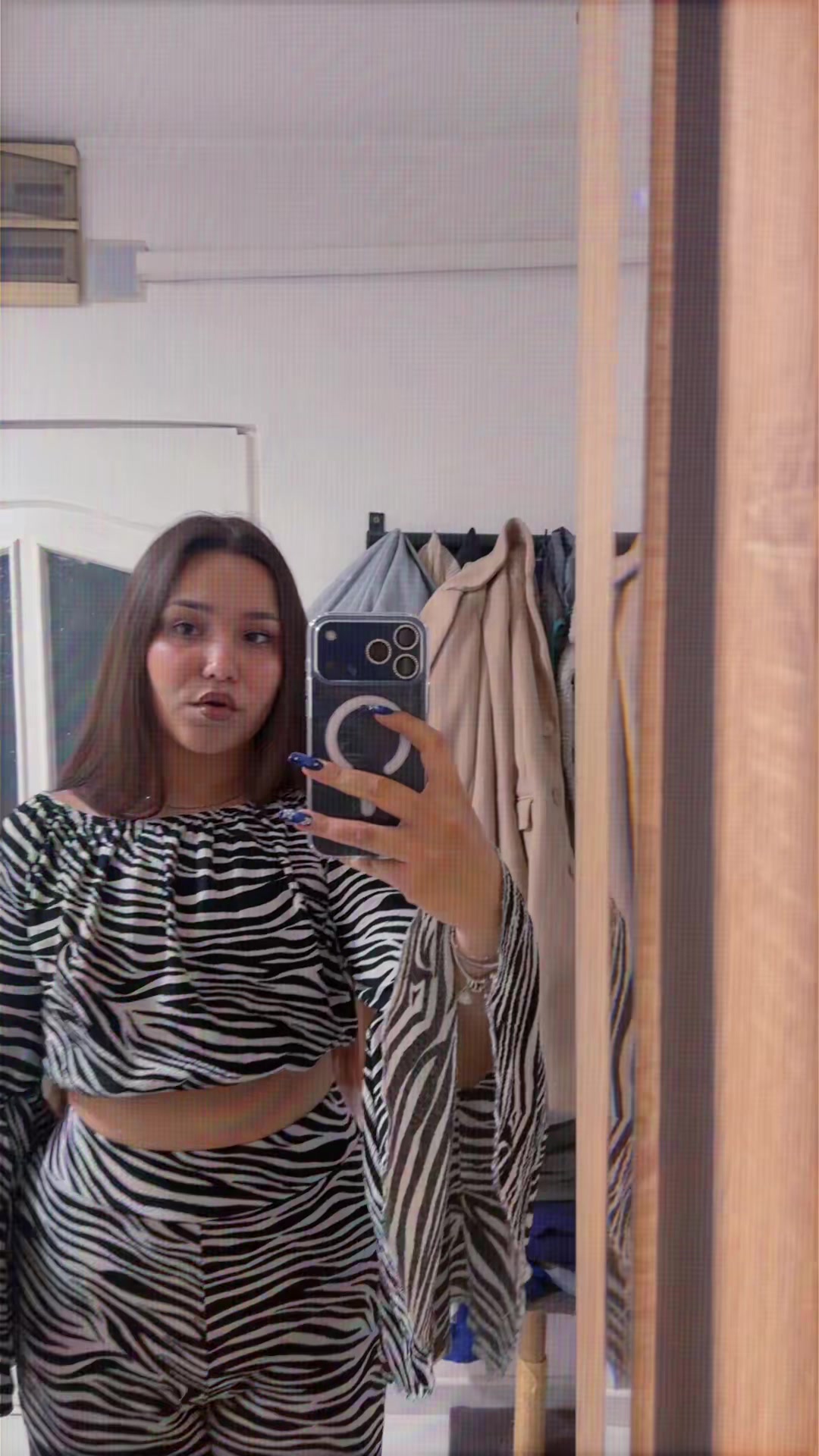 @ᵗeodora