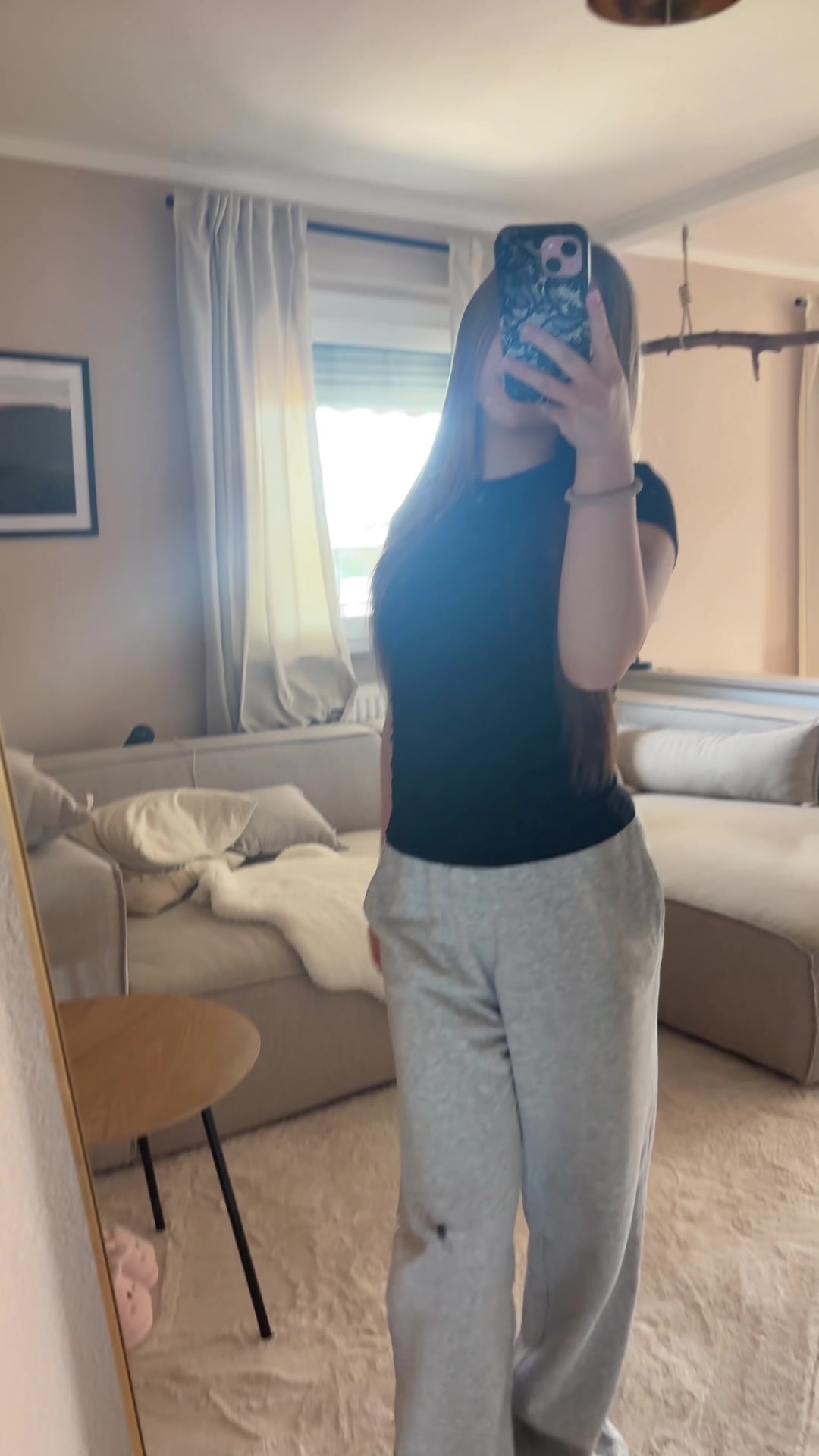 @ℒ𝒶𝓇𝒶