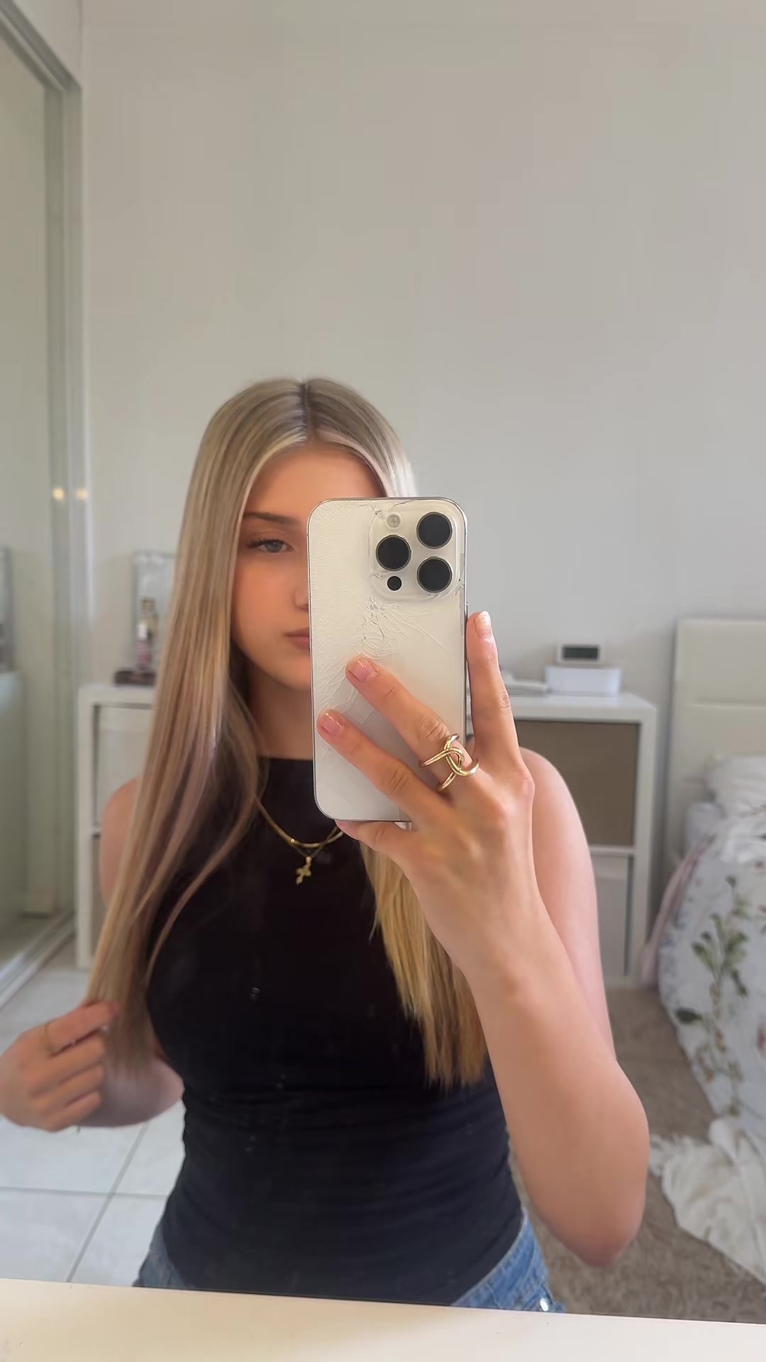 @𝗇𝖾𝗅𝗅𝖾 ✞
