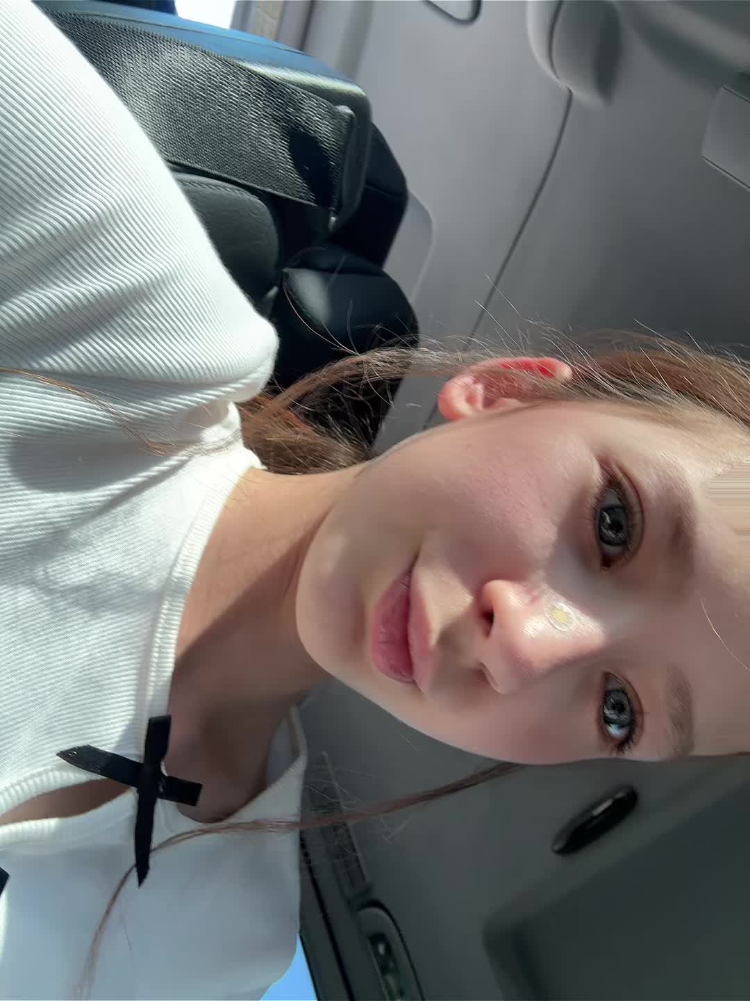 @Itz_emilixx
