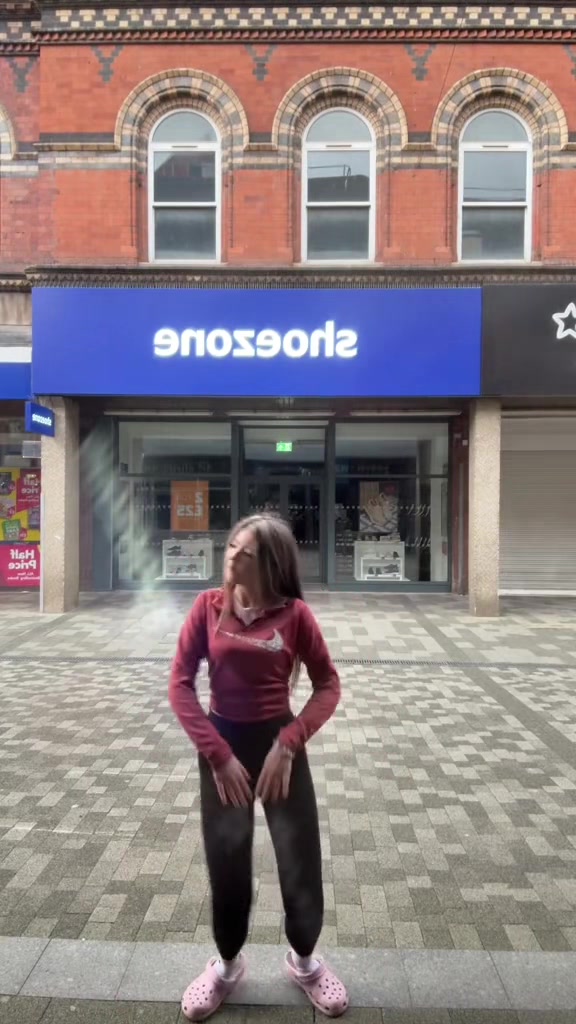 @𝓁𝒾𝓋𝒾𝒶🫶🏽