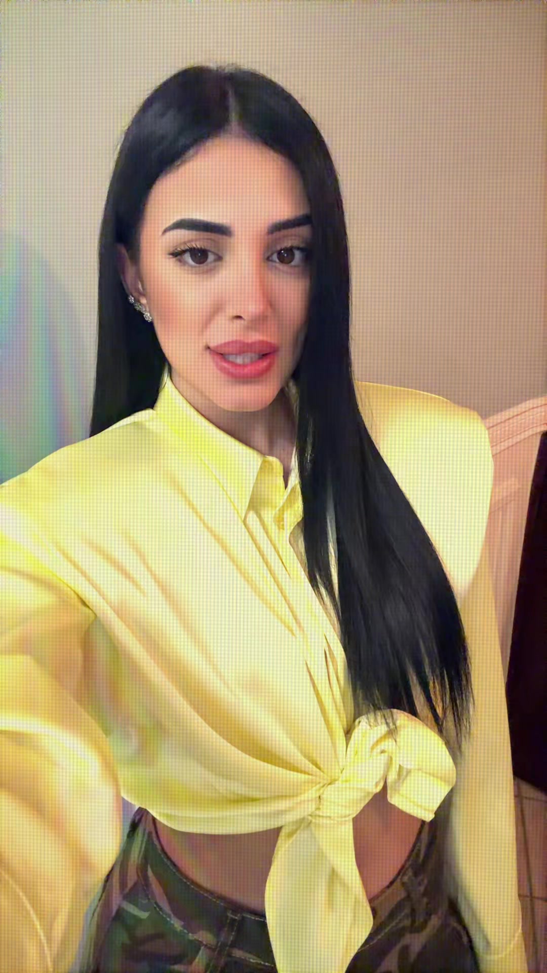 @LAURA🦋