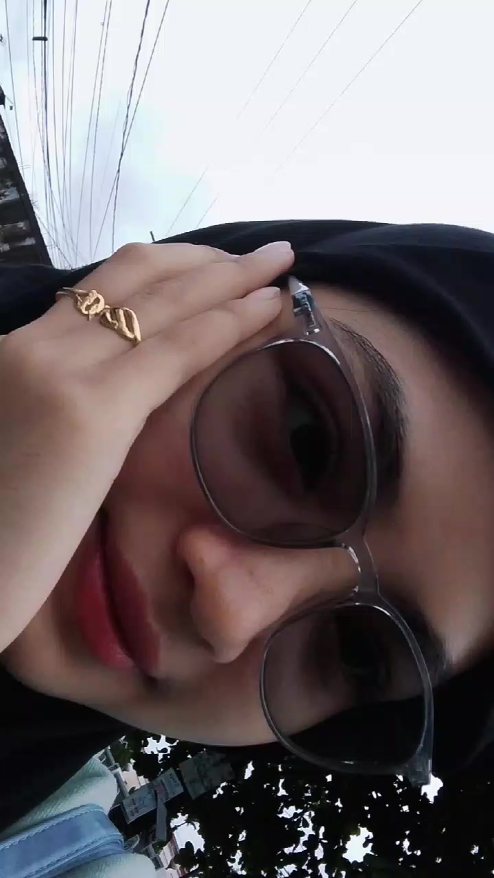 @adeee