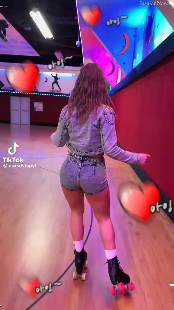 @Juicy ass