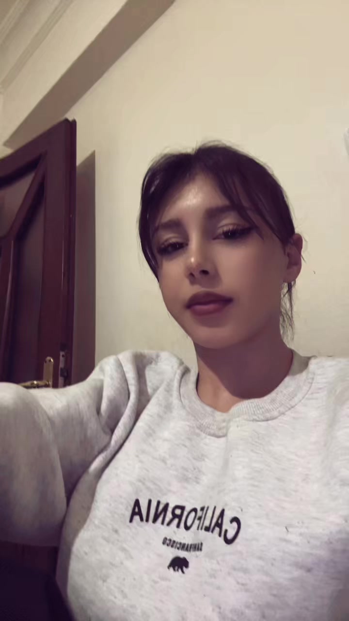 @𝓢𝓮𝓵𝓸_𝓶𝓮𝓵𝓸1919