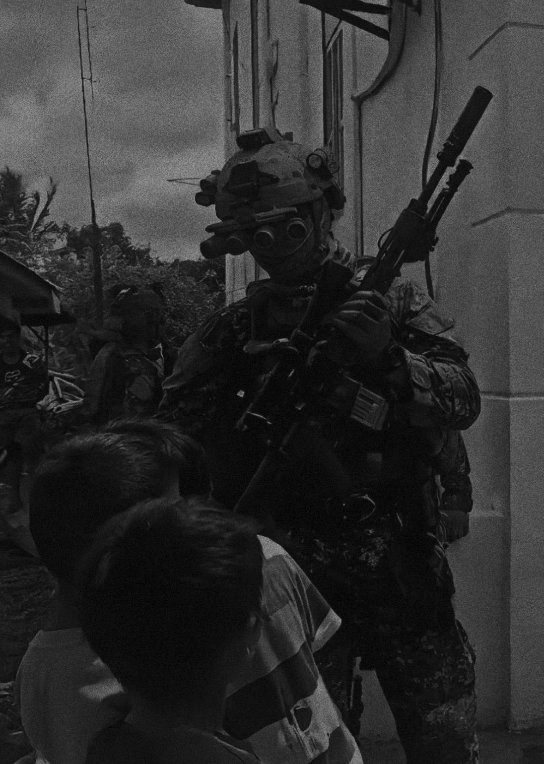@SPECIAL FORCES