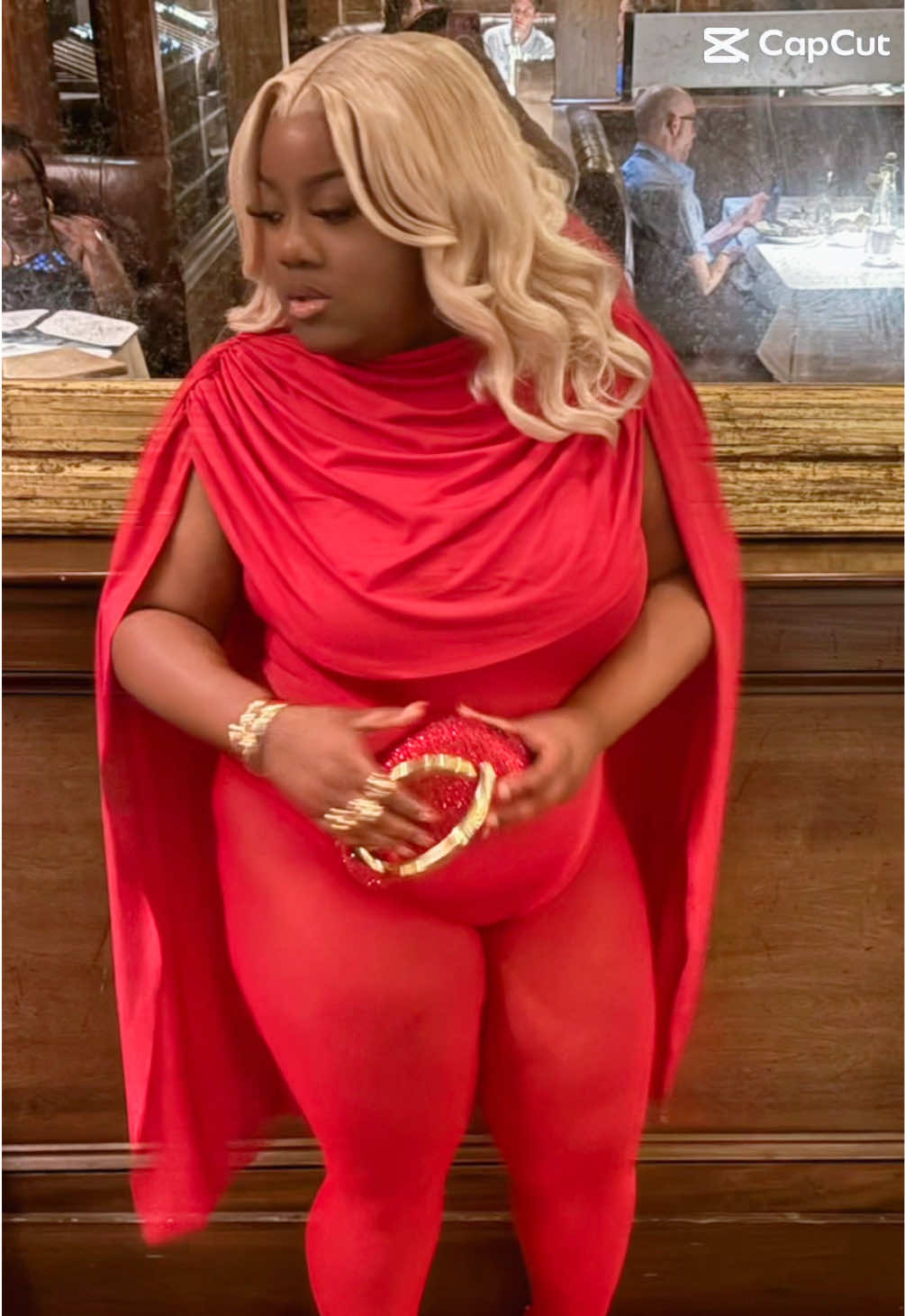 @MomToSkylar_