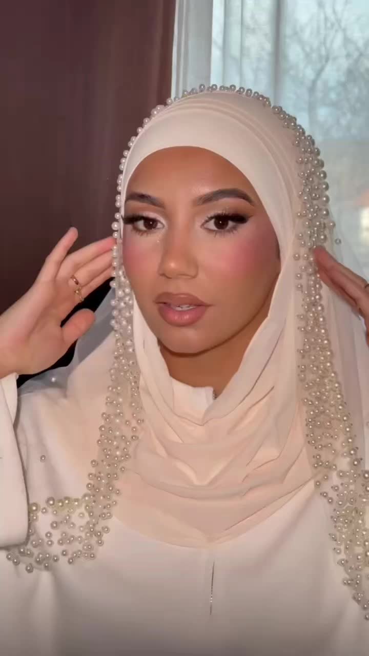 @Amina