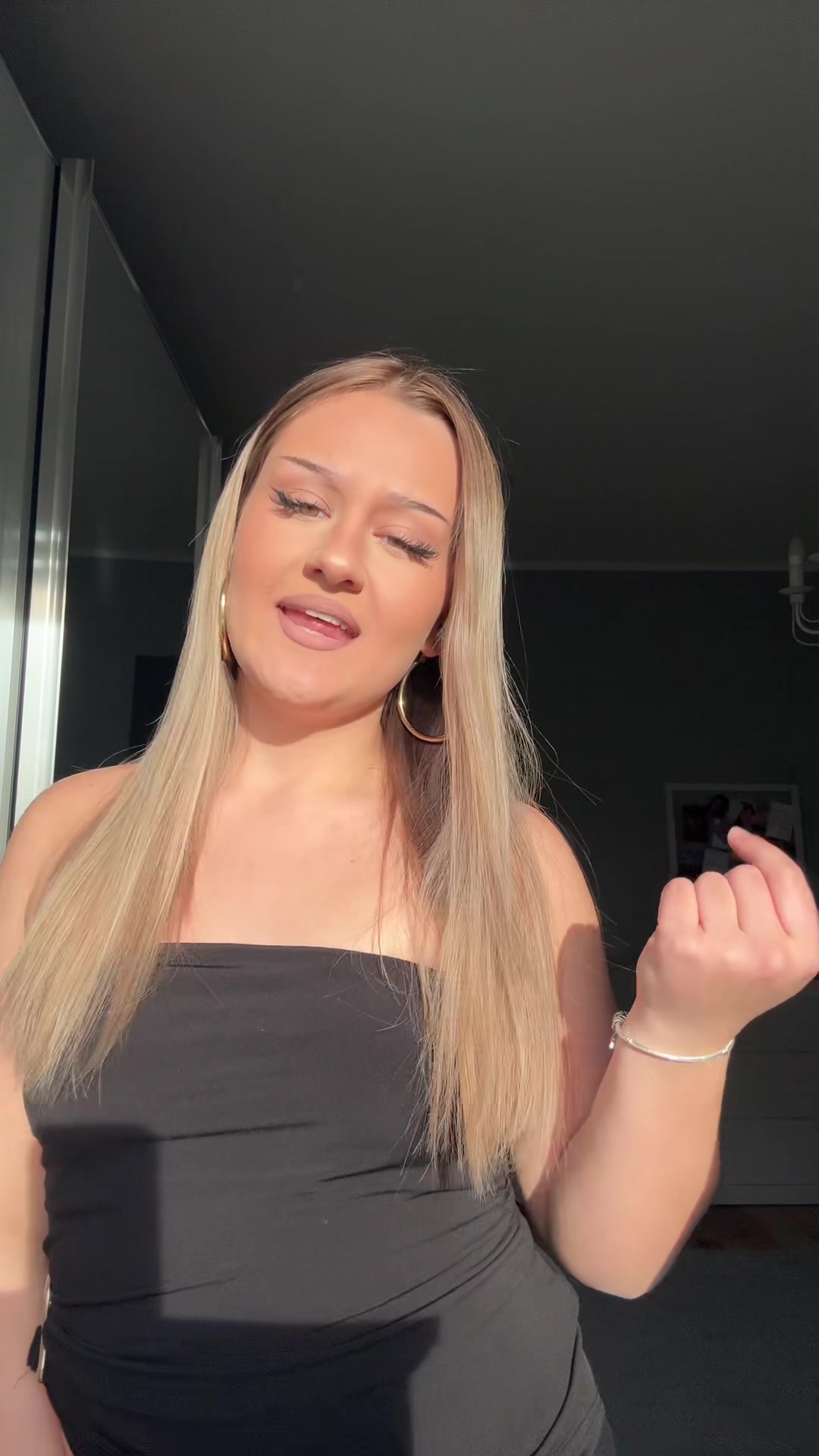 @ʟɪᴢɪ | dancer | gym