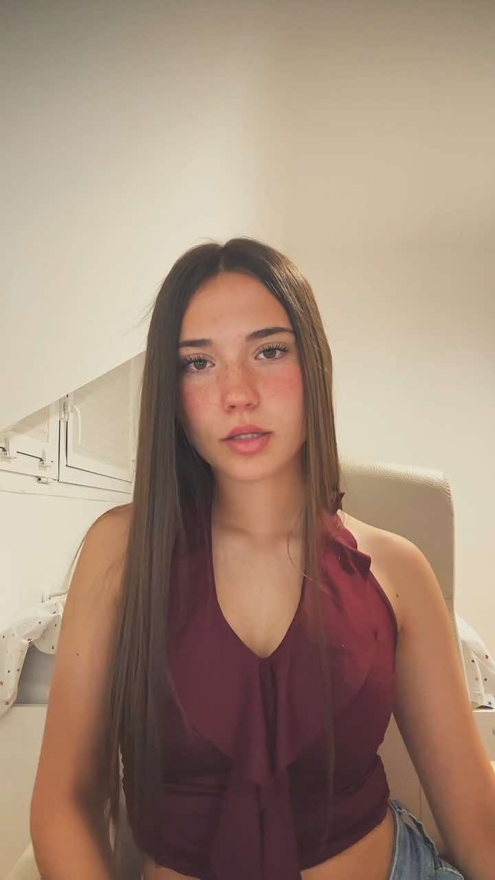 @🧣