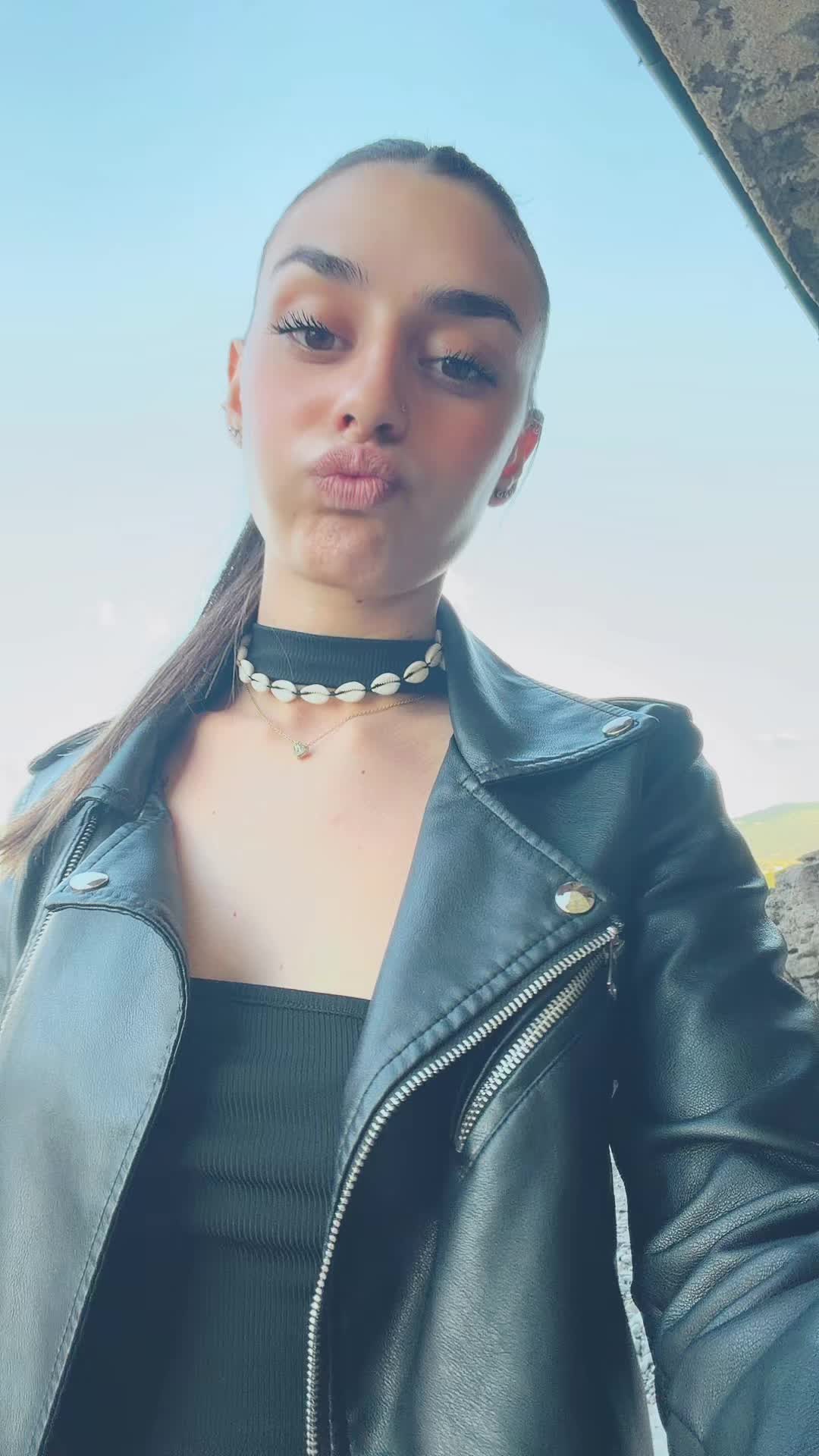 @𝓢𝓪𝓻𝓪