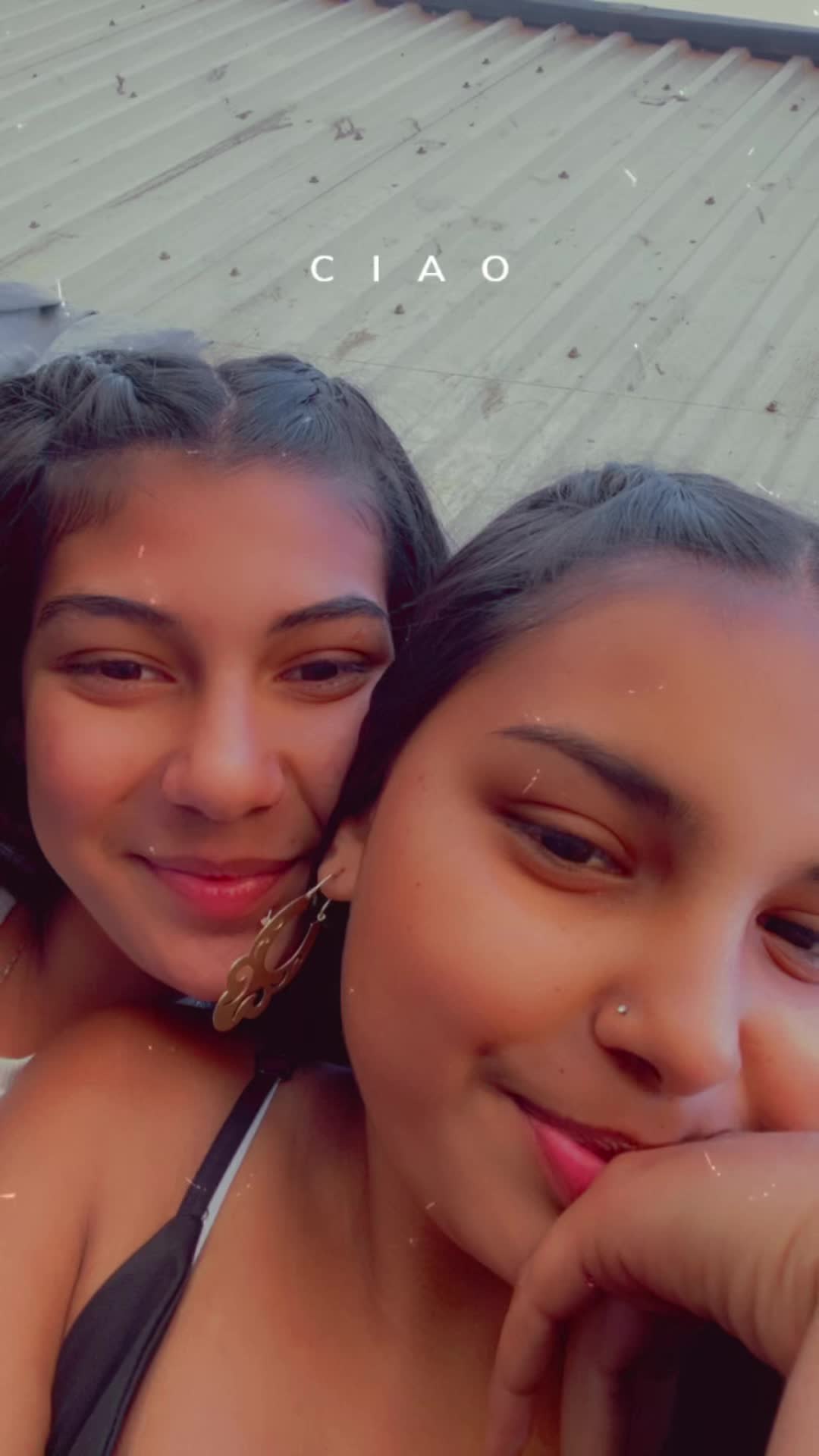 @Marika Oxx &Scaron;helbi