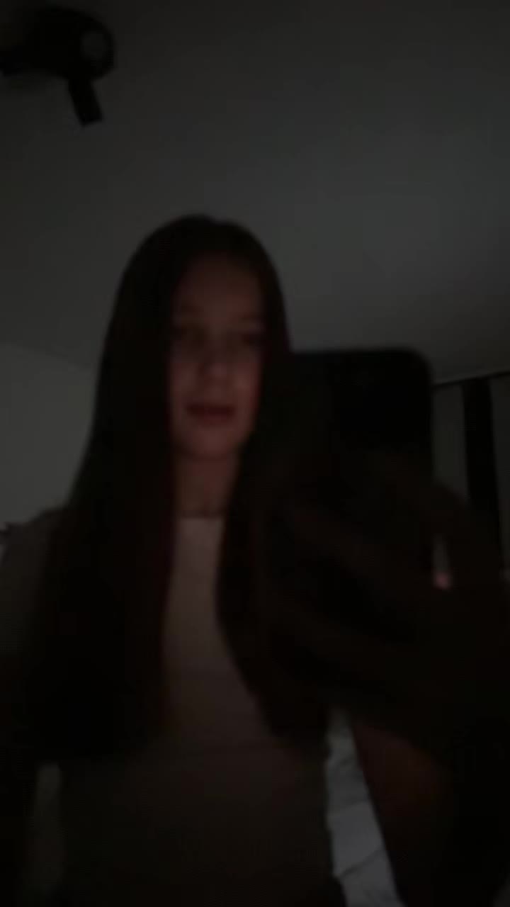 @𝐬𝐩𝐚𝐦𝐬𝐮𝐮𝐬🧸