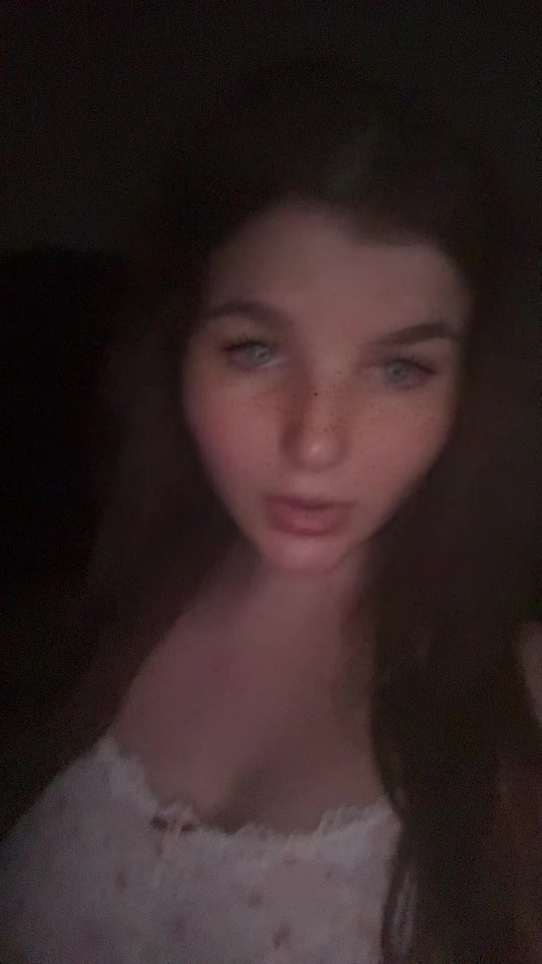 @Ell🦋🫶🏻