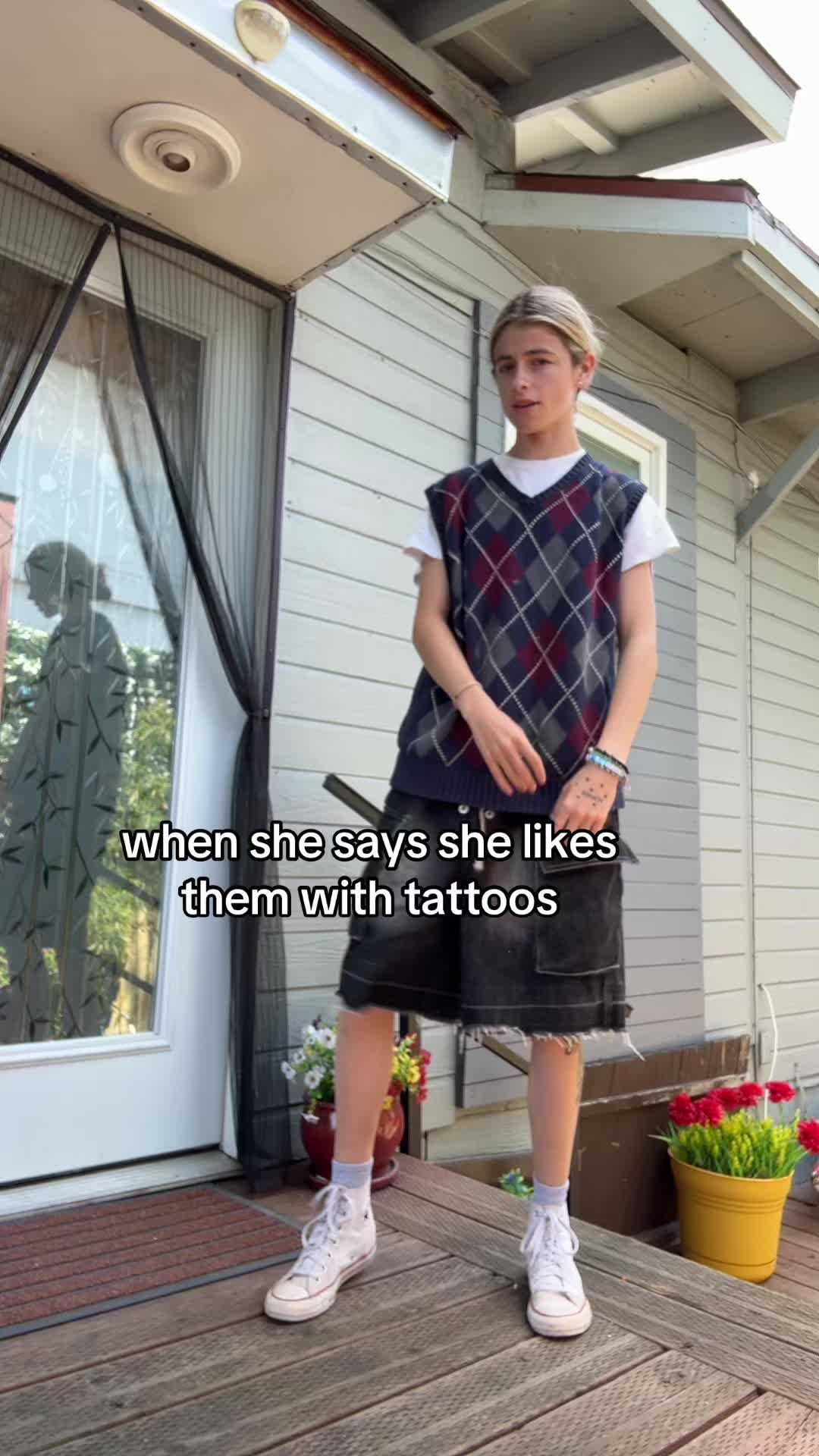 @Bella