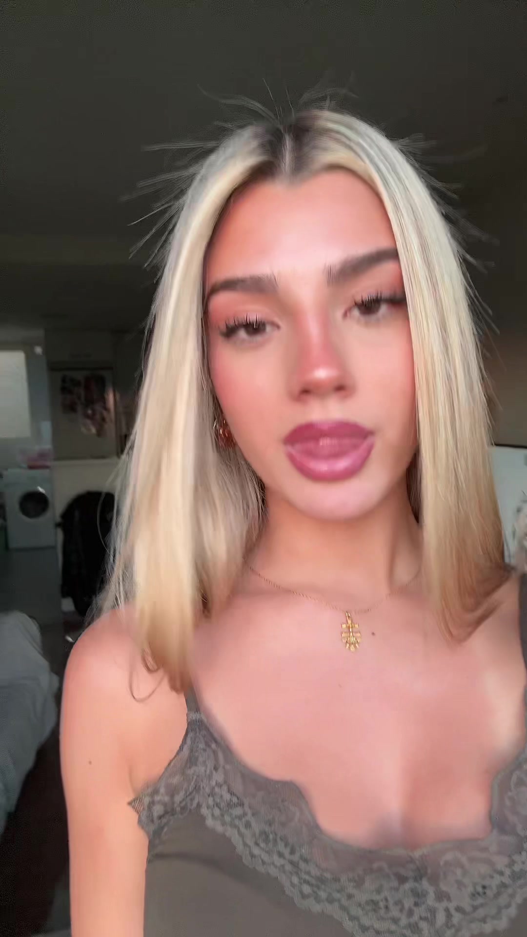@evit&alpha;