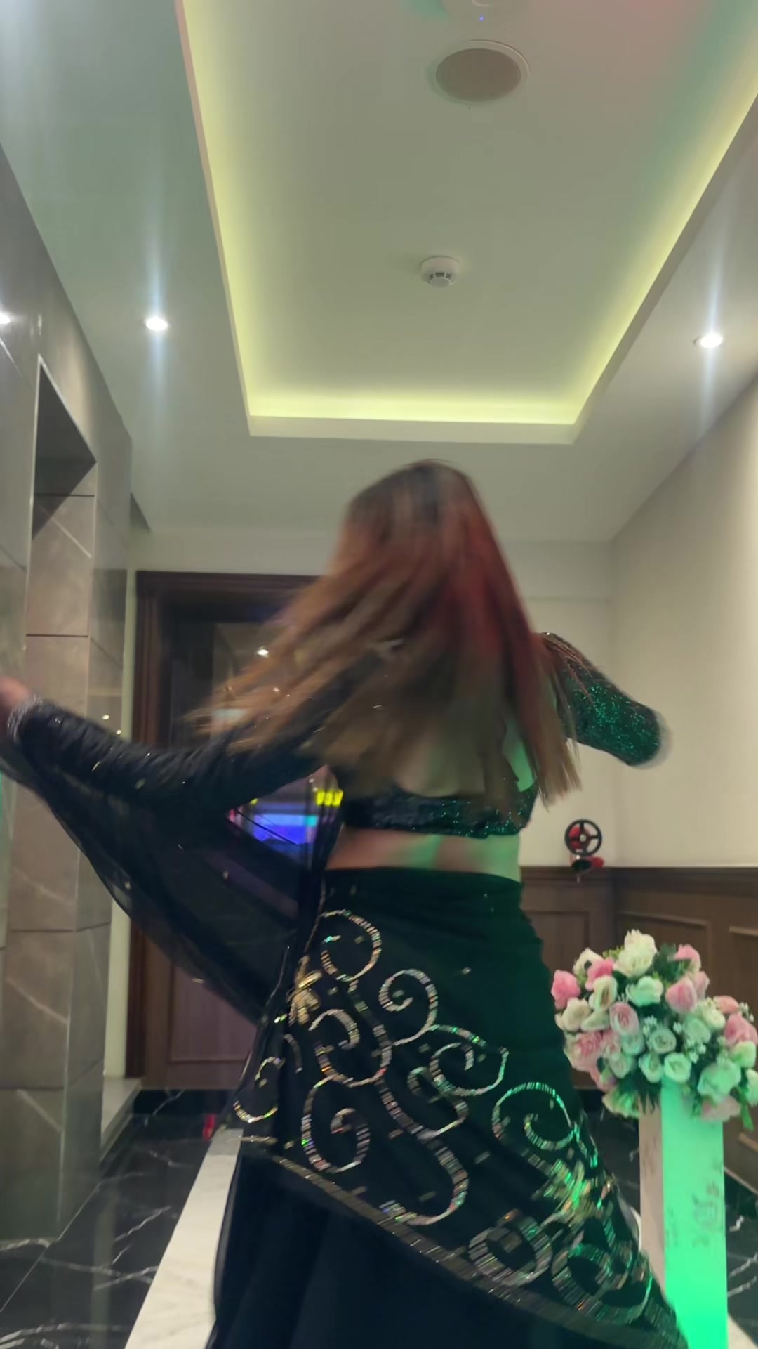 @असु