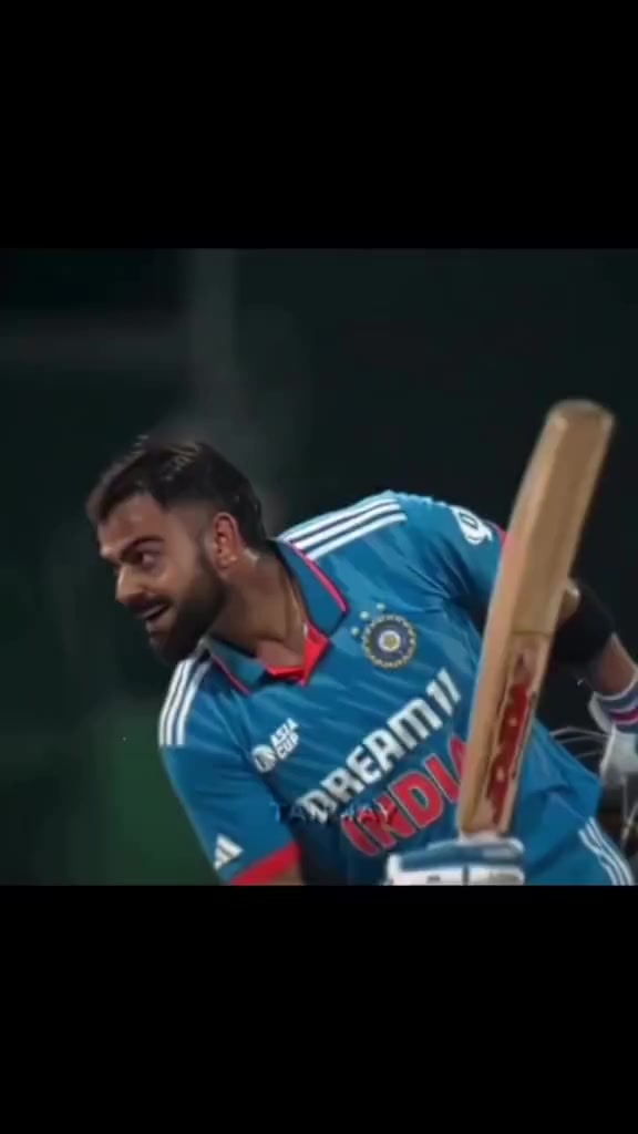 @Rcb Lover🔥 fire 🔥king Kohli