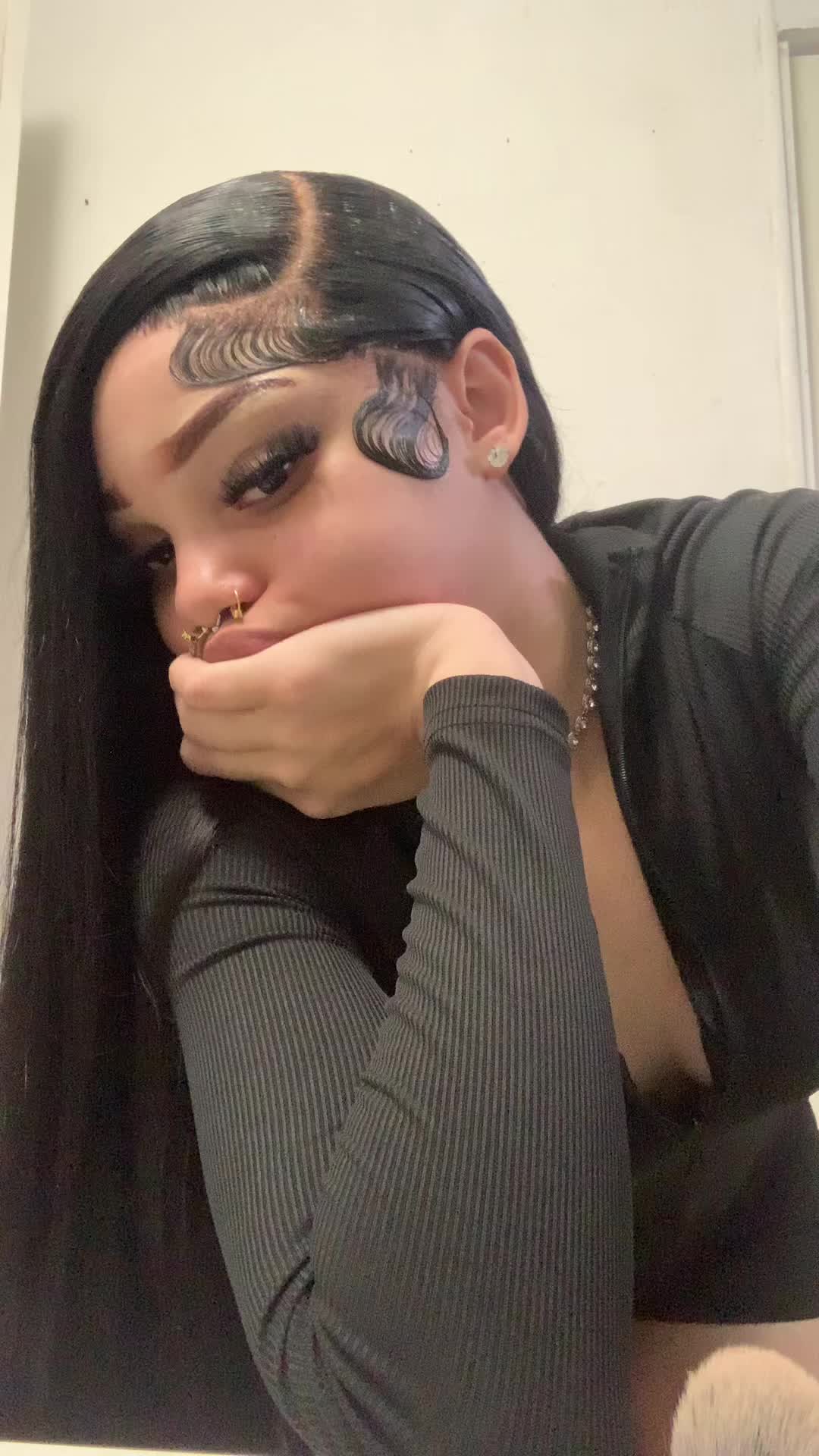 @kamaria