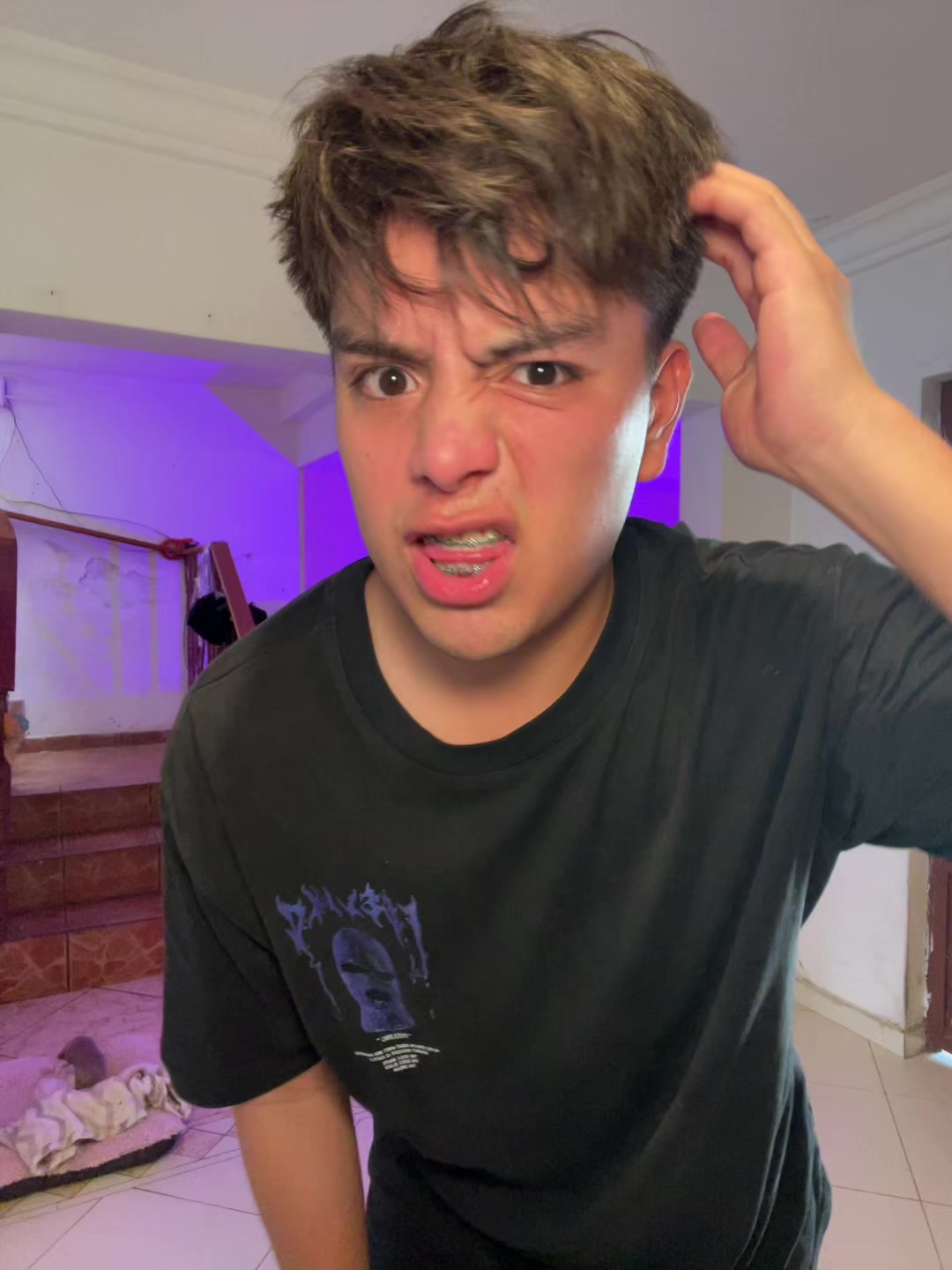 @C H A R L Y J O N A T H A N