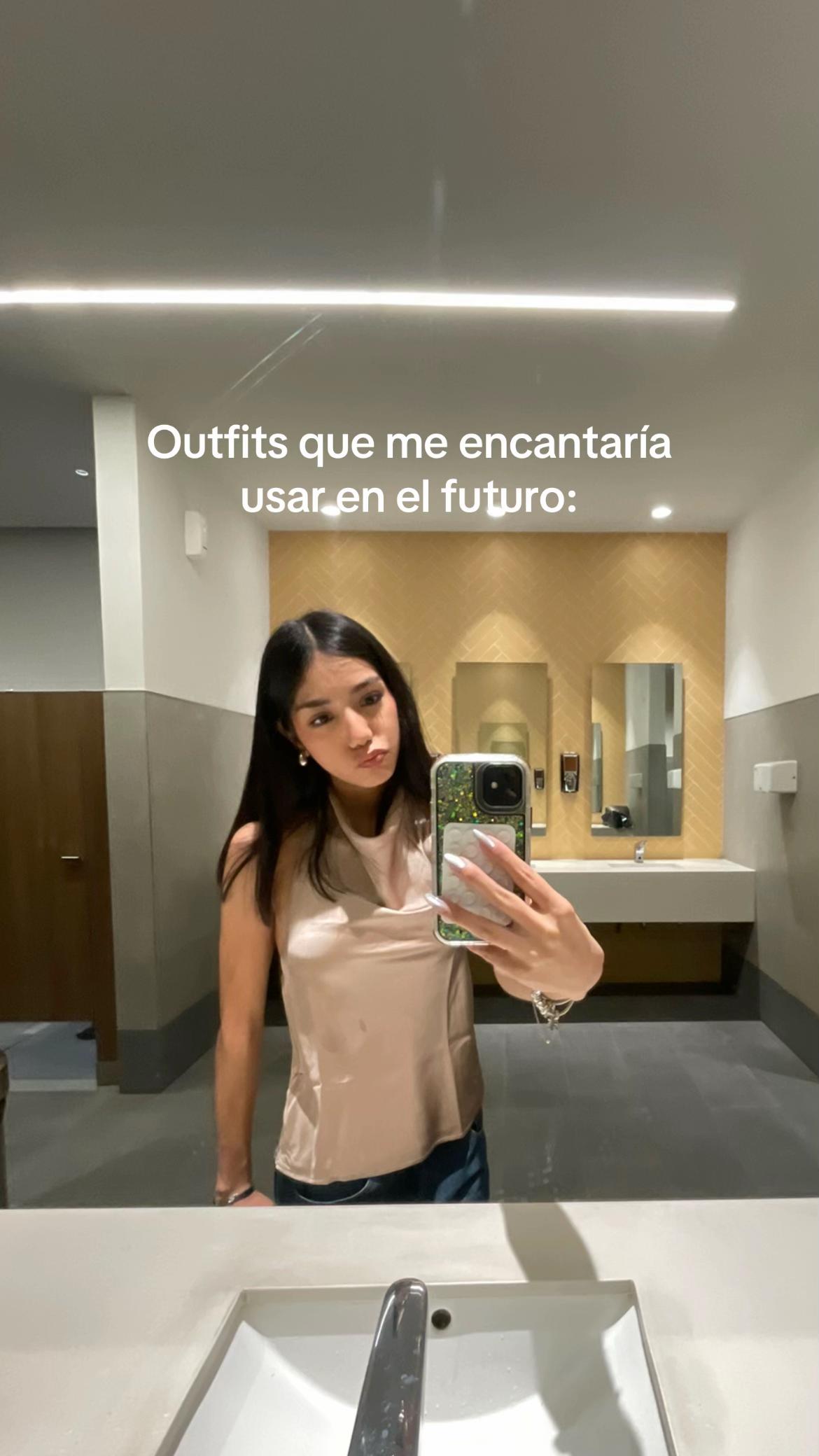 @Leilany M