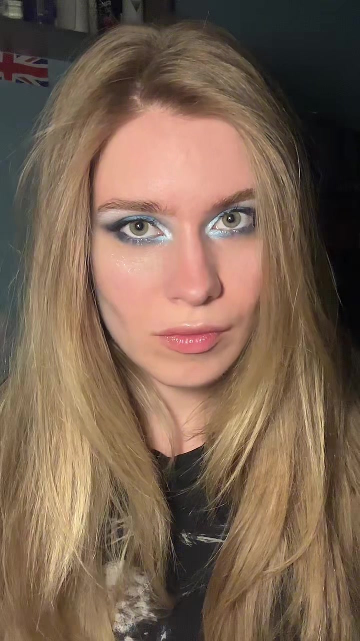@&Auml;
