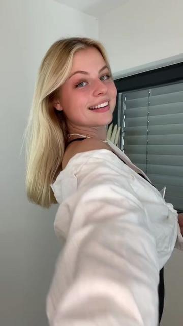 @tinaMiller98