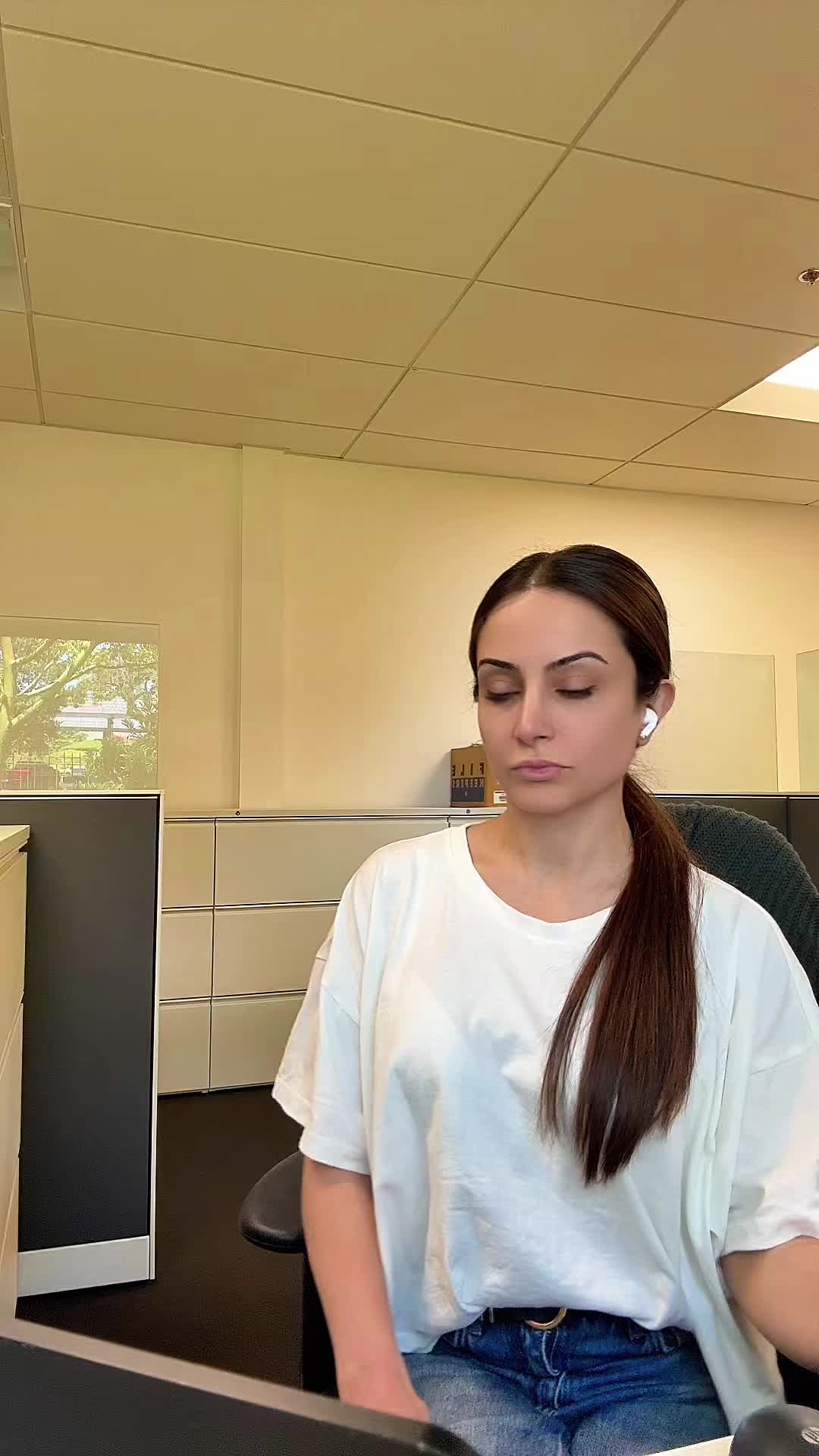 @Liliankhani