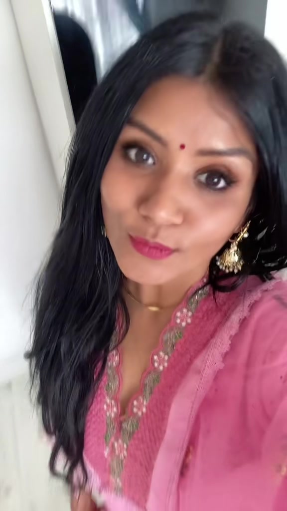 @ਵਲੈਤੀ ਪੰਜਾਬਣ sukh/ਸੁਖ
