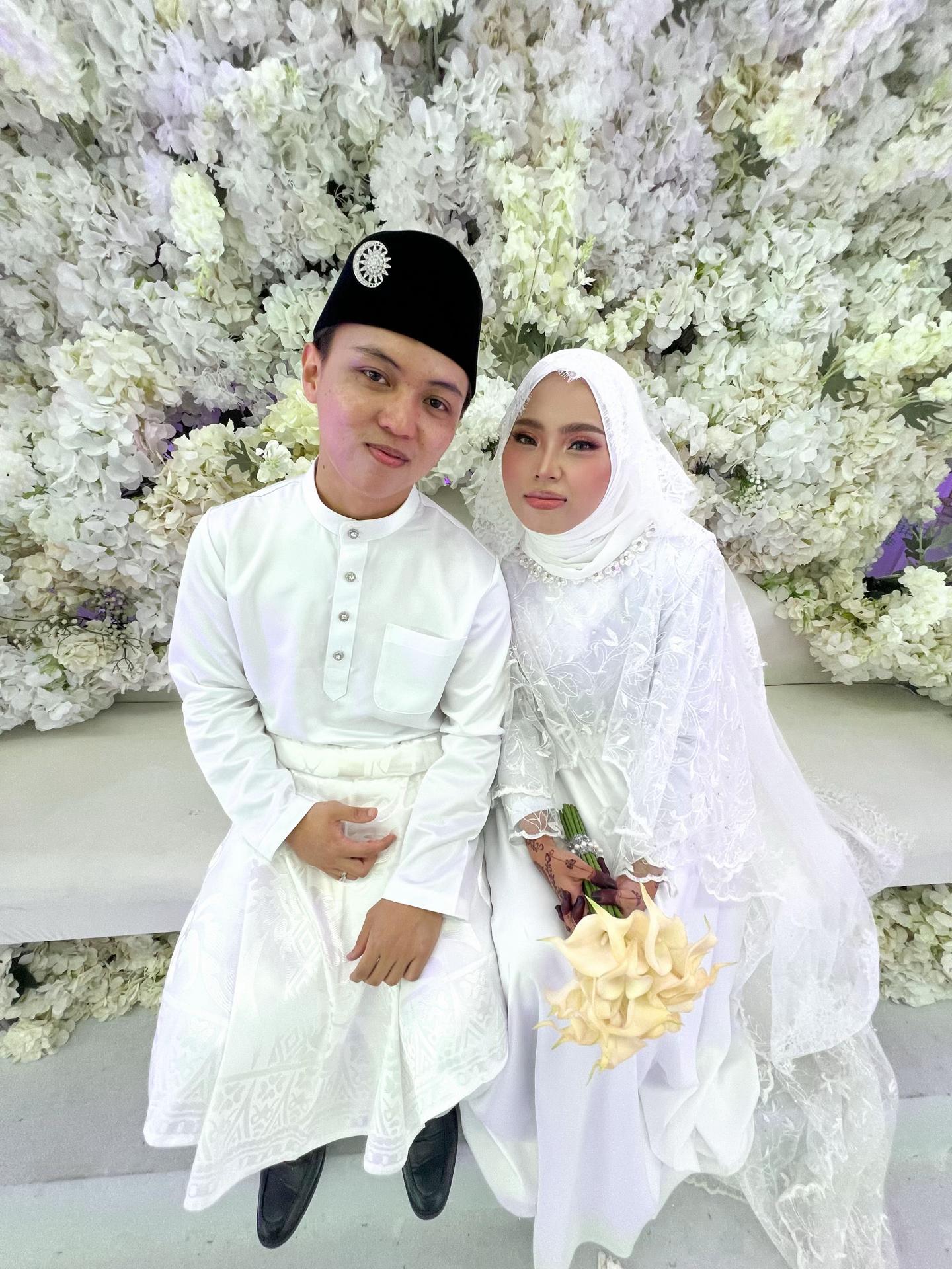 @Adii Shah'zLe