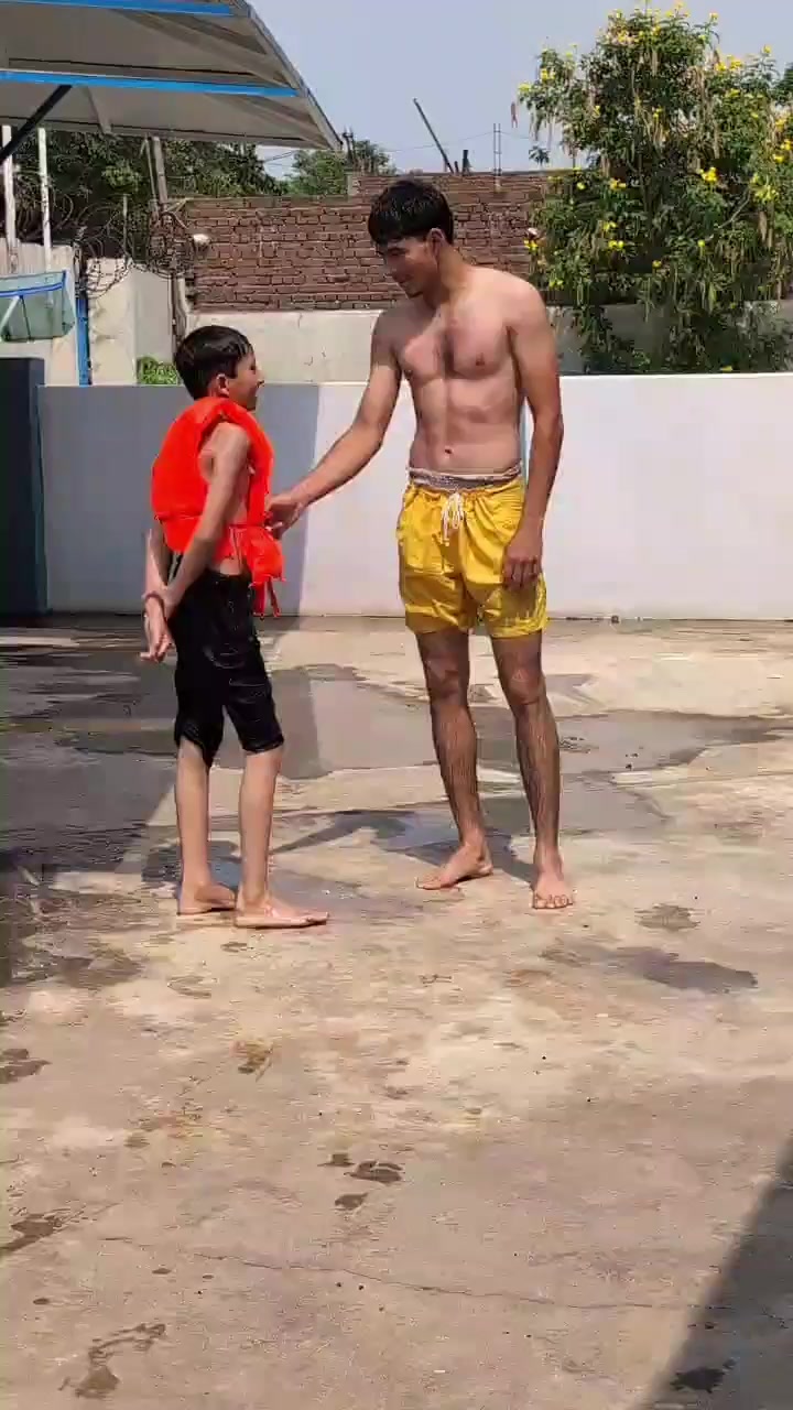 @Maaz jhelum 🏏