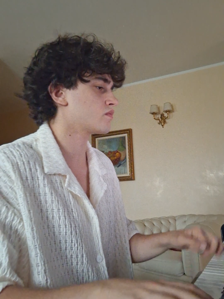 @Alessandro_