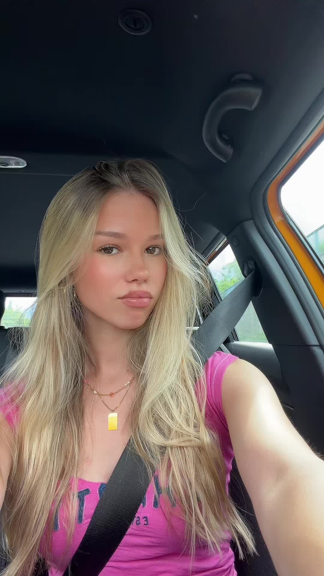 @c&eacute;leste