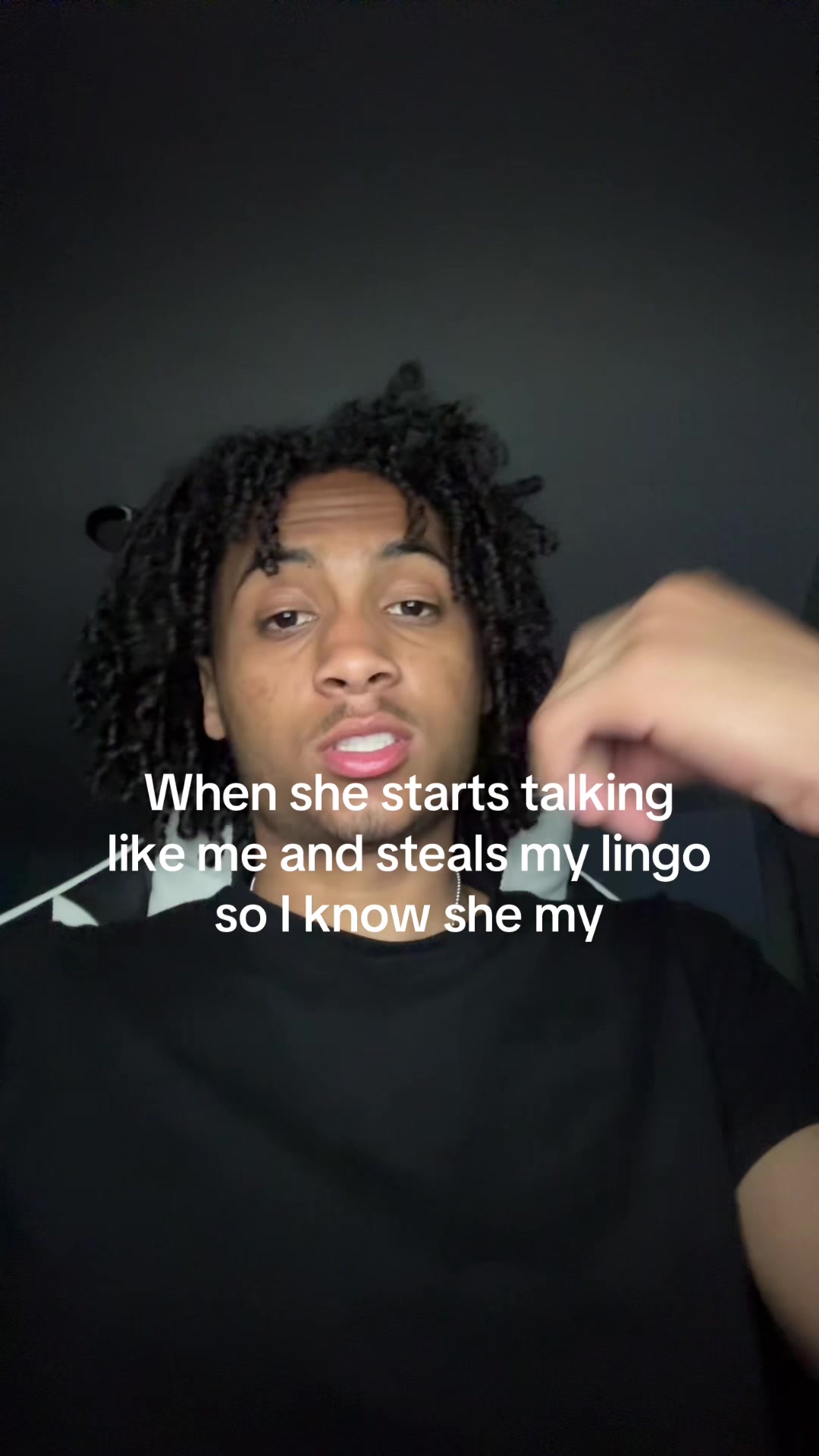 @alex_