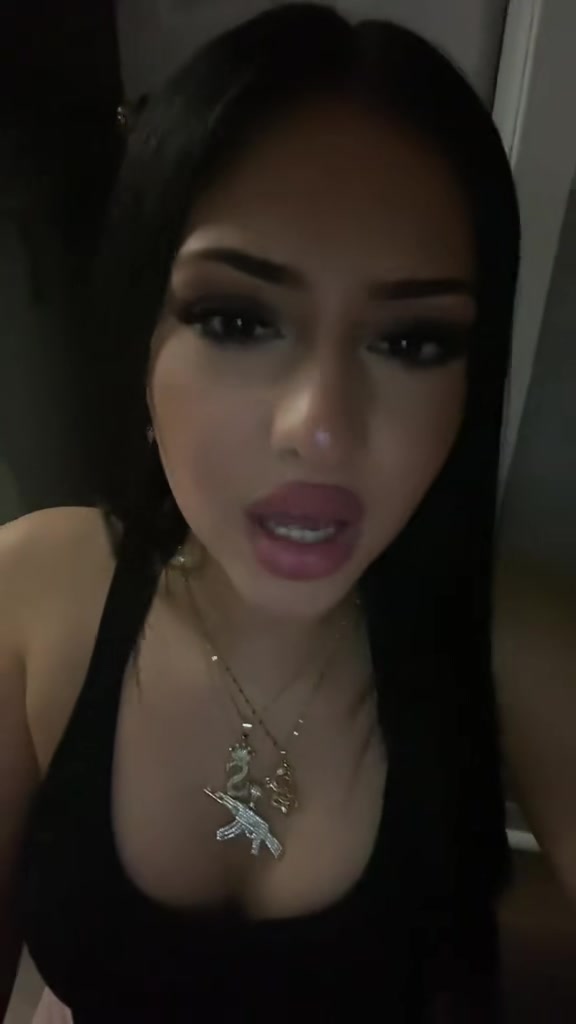 @Jasminee