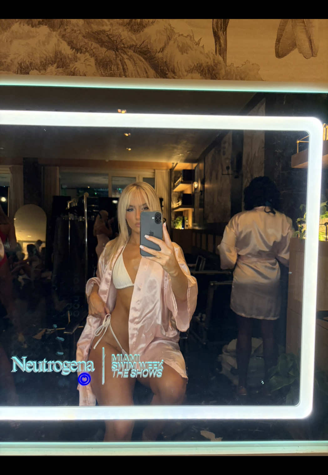 @AVA ISABELLA