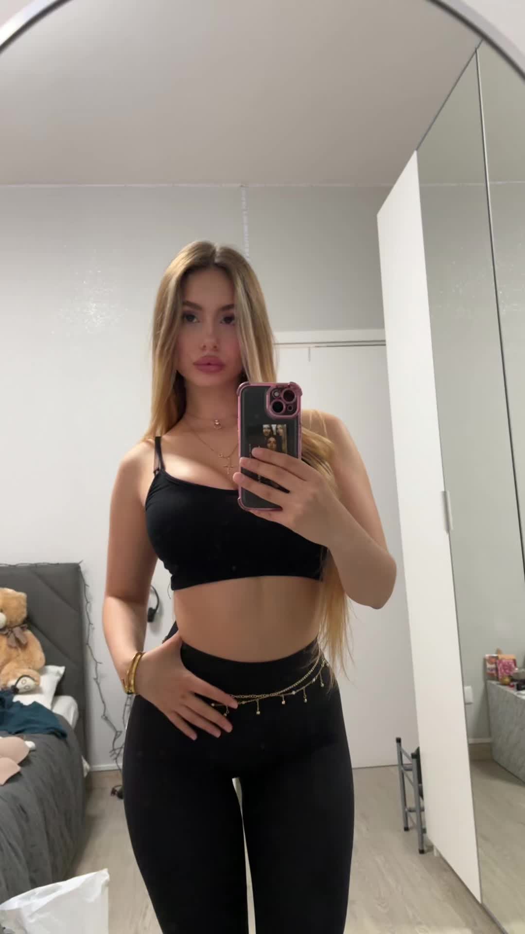 @Melania