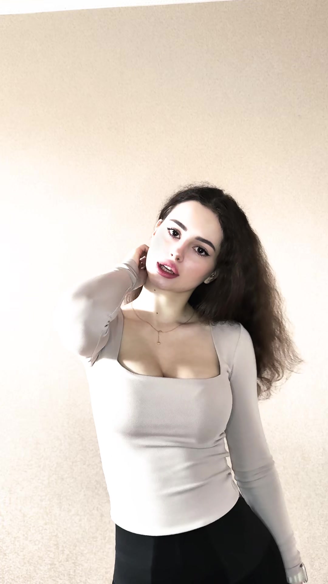 @Кучерява&ensp;👩🏽&zwj;🦱
