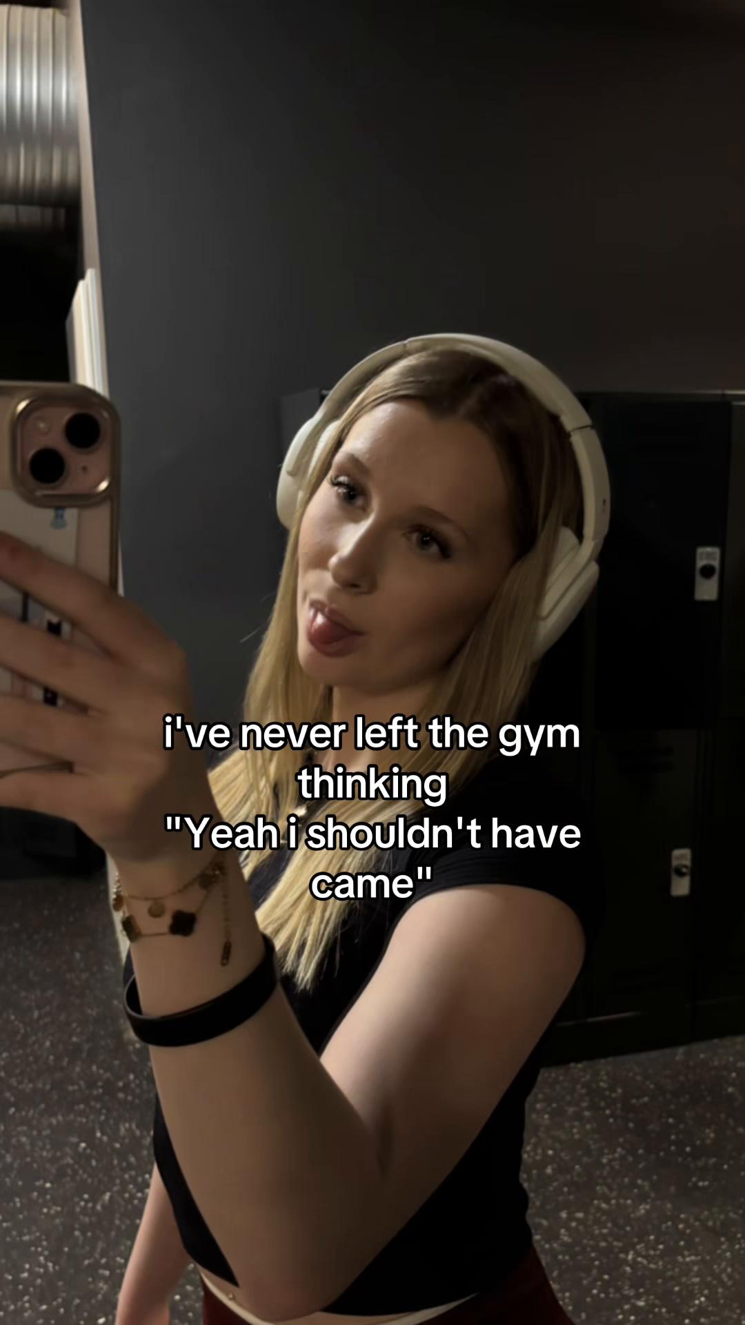 @Leonie