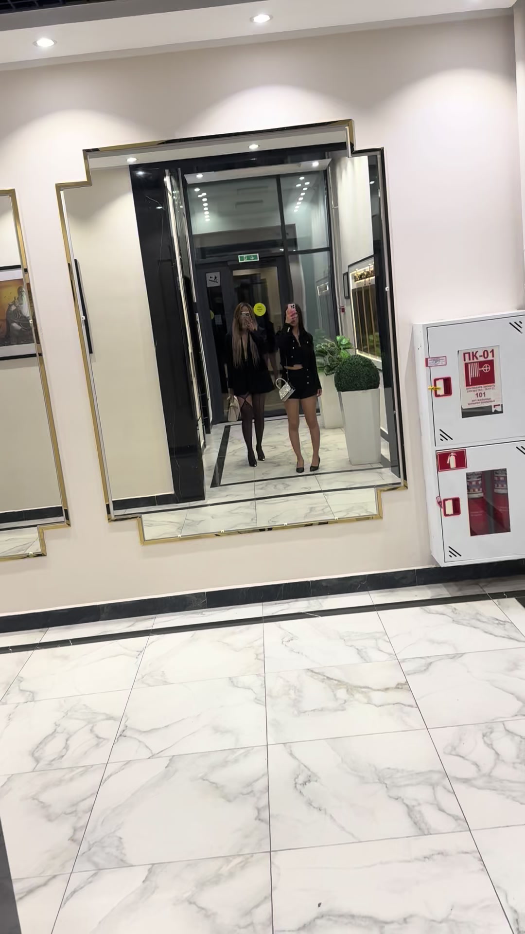 @u.a22_