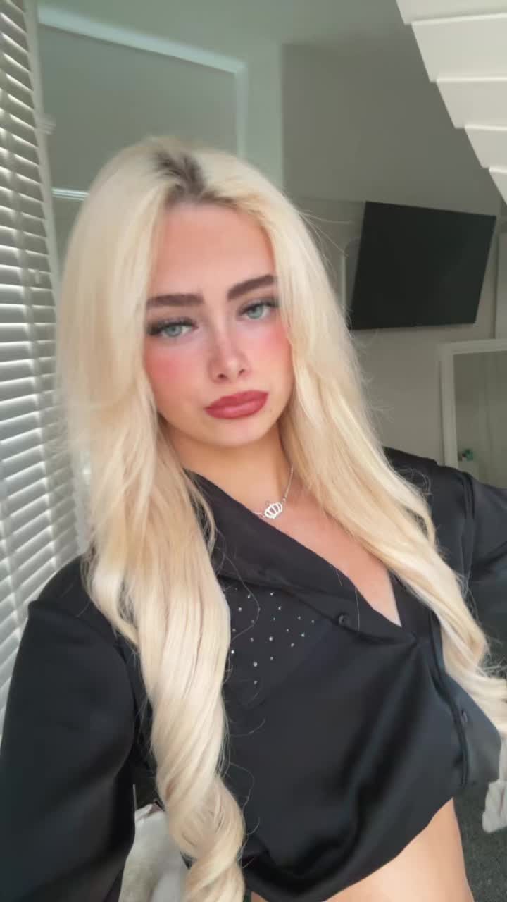 @🧜&zwj;♀️🧜&zwj;♀️🧜&zwj;♀️
