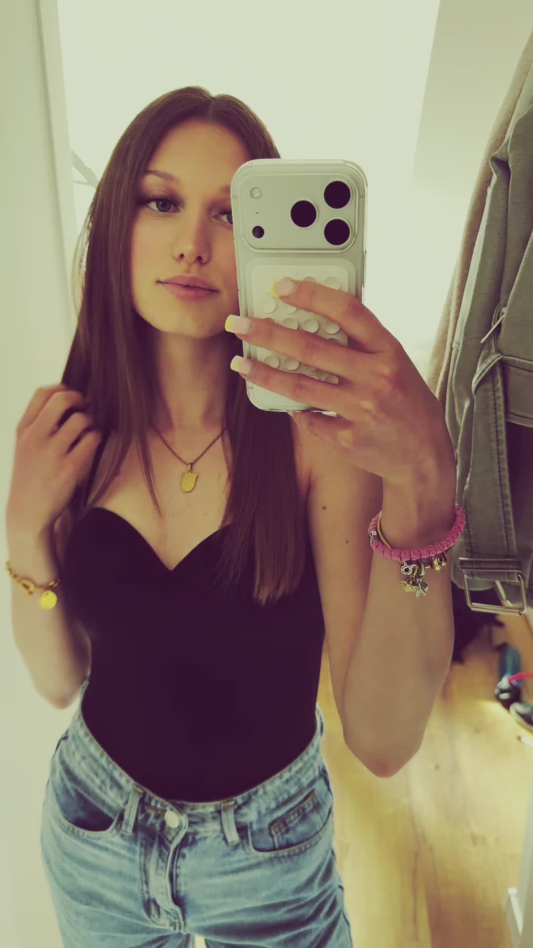 @🍒